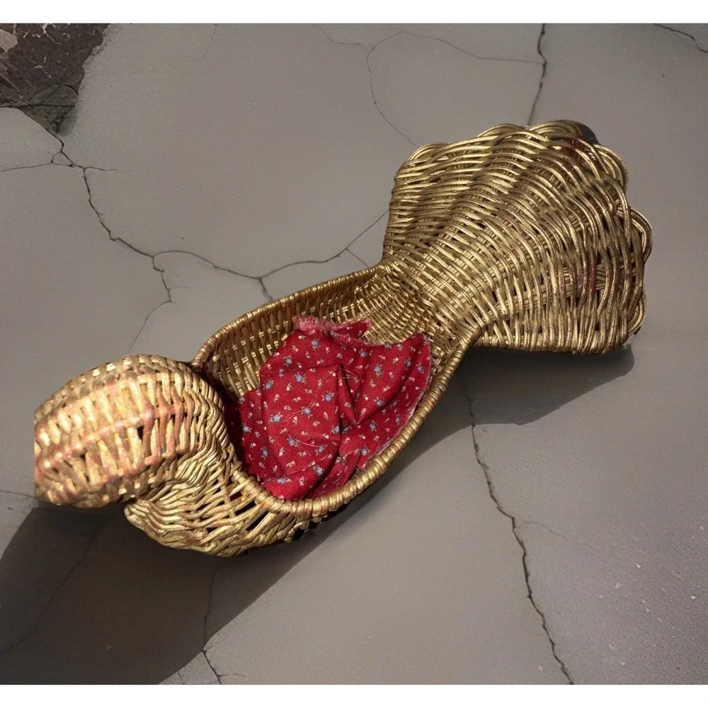 Vintage Woven Wicker Rattan MCM Bird Centerpiece‎ Planter